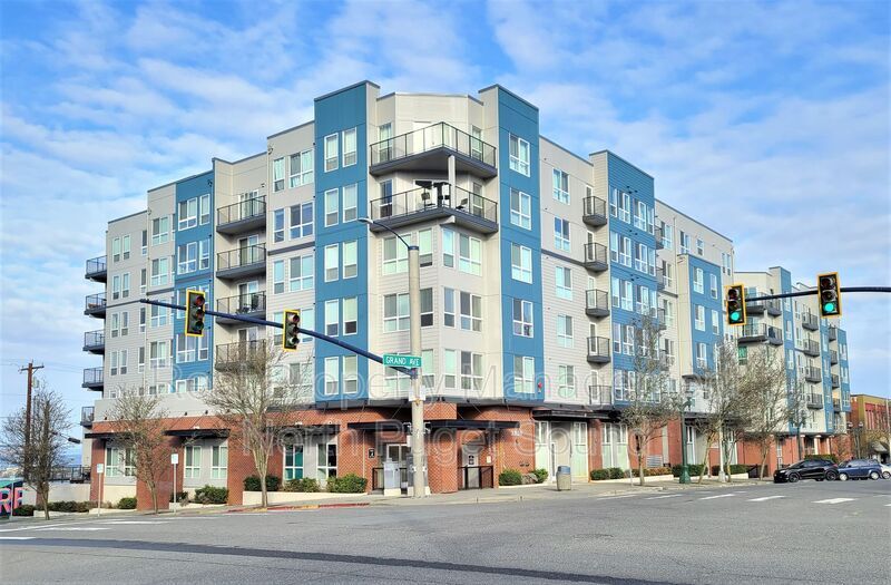 2818 Grand Ave Unit B604, Everett, WA 98201 Condo for Rent in Everett