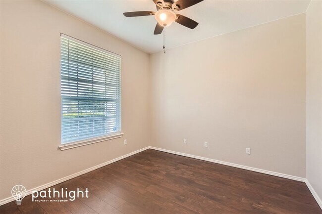 Foto del edificio - 257 Verano Drive