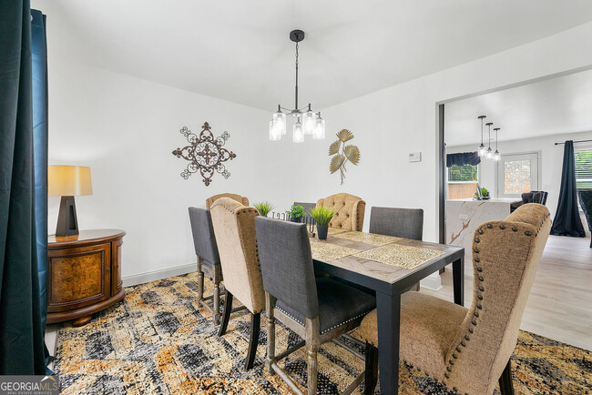 Foto del edificio - 630 Windsor Brook Ln SE