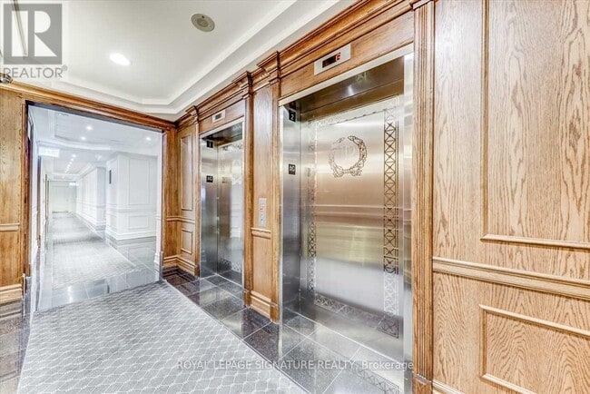 Building Photo - 17 Michael Power Pl