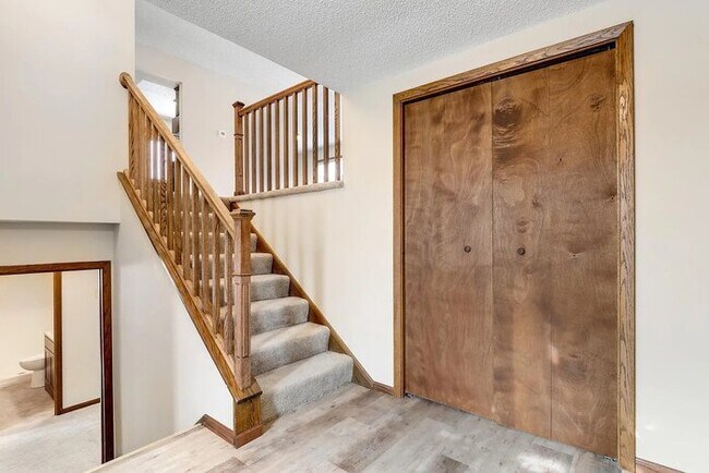 Foto del edificio - 2350 Erin Ct