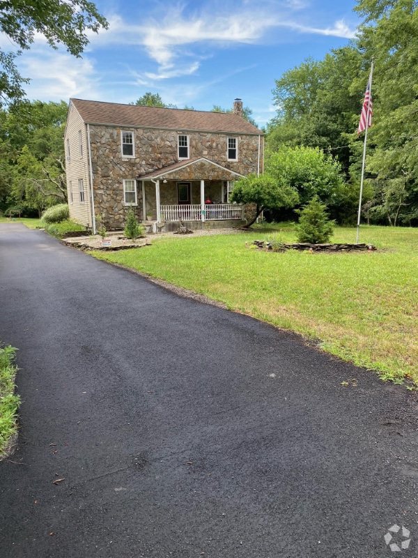 Building Photo - 211 County Rte 520