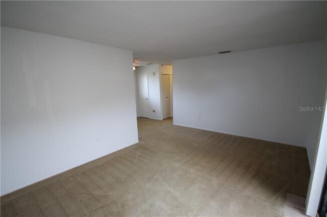 Building Photo - 416 San Gabriel St