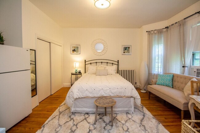 Foto del edificio - 1253 Beacon St