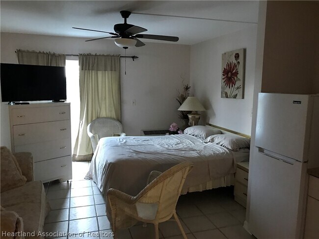 Foto del edificio - 105 Golf Villas Ct NW