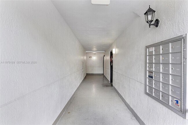 Foto del edificio - 4440 NW 107th Ave