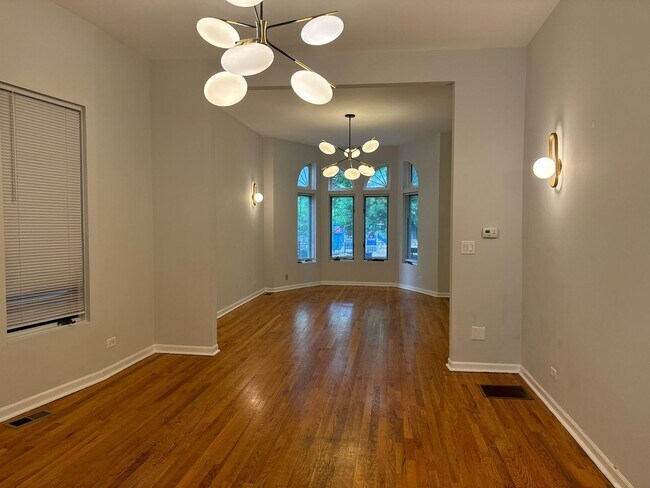 Foto del edificio - 923 W Fletcher St