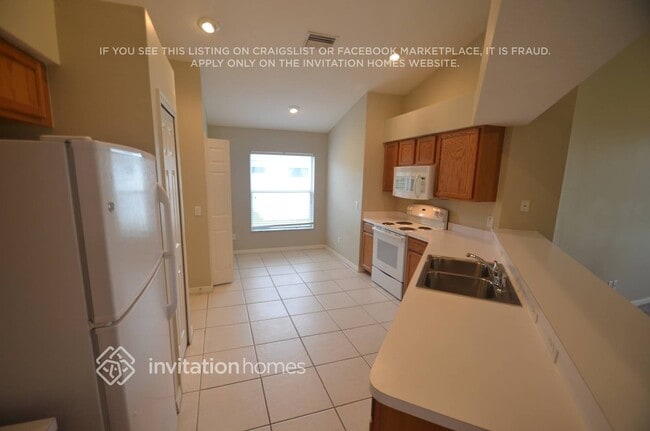 Building Photo - 13464 Fladgate Mark Drive