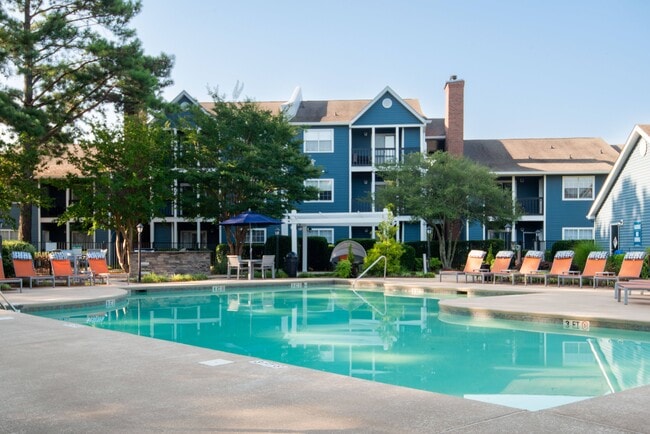 Foto del edificio - Avenues at Steele Creek