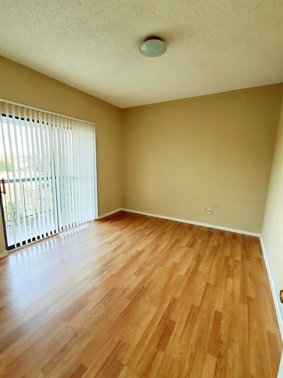 7126 Holly Hill Dr Unit 202, Dallas, TX 75231 Condo for Rent in