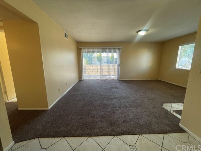 Building Photo - 10977 Rincon St