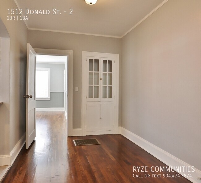 Foto del edificio - 1512 Donald St