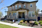Foto principal - Central Park Home for Rent! Unfinished Bas...