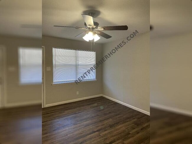 Foto del edificio - 7015 Eddy Ln