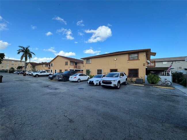 Building Photo - 5333 W 23rd Ave