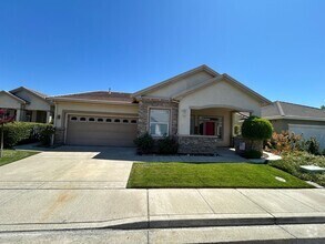 Building Photo - 1447 Bismarck Ln