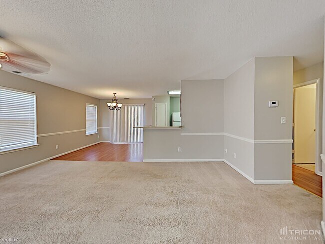 Building Photo - 2923 Rockingham Ct SW