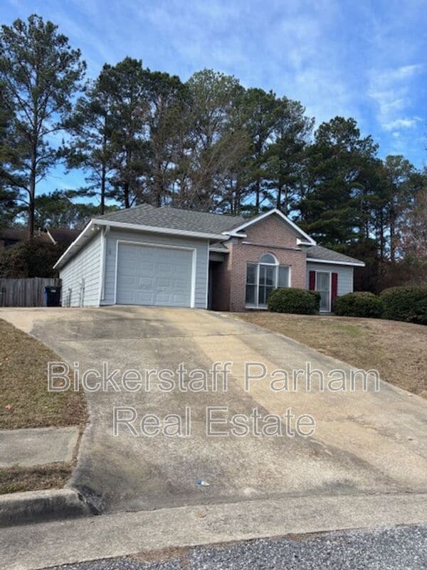 Building Photo - 7121 Vinings Ct