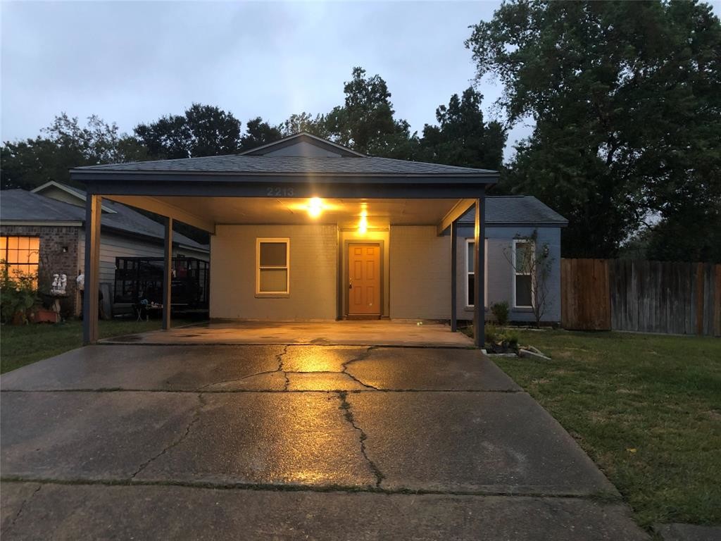 Primary Photo - 2213 Mykawa Rd