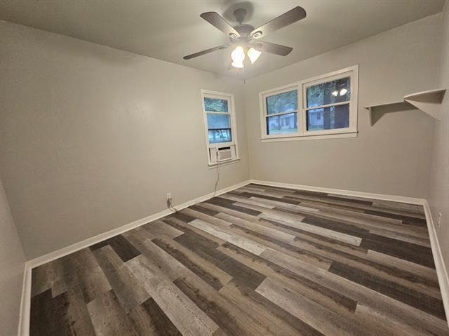 Building Photo - 920 Red Bud Dr