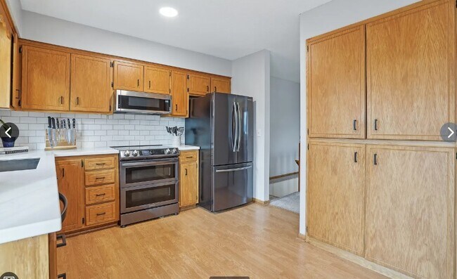 Foto del edificio - 6990 Redwing Ln