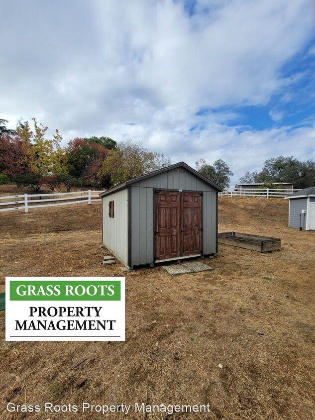 Building Photo - 2 br, 1 bath House - 3494 Rattlesnake Rd