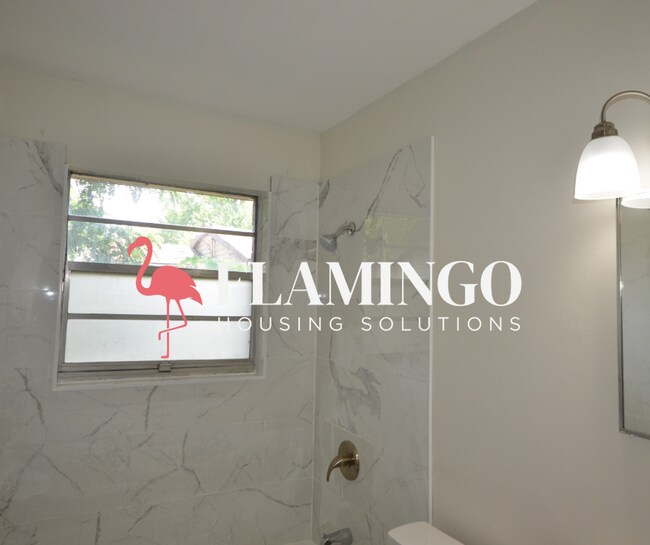 Foto del edificio - 4315 Sheller Ave