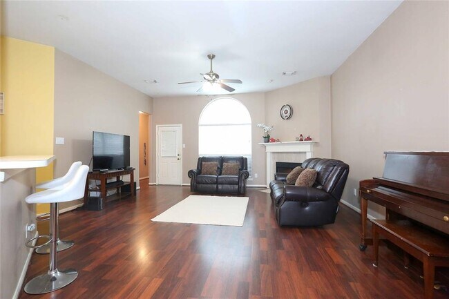 Foto del edificio - 1127 Sussex Trail