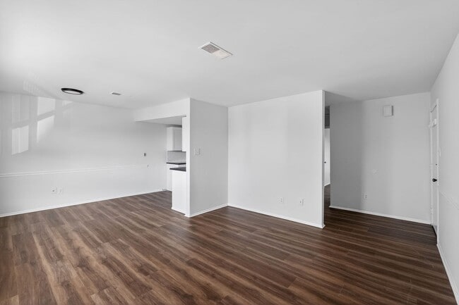 Building Photo - 2 Bedroom apartment in Eagleville