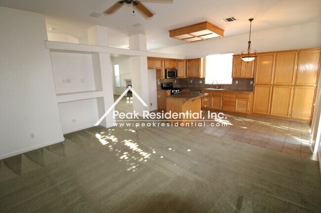 Building Photo - 3 br, 2 bath House - 1595 Larkflower Way