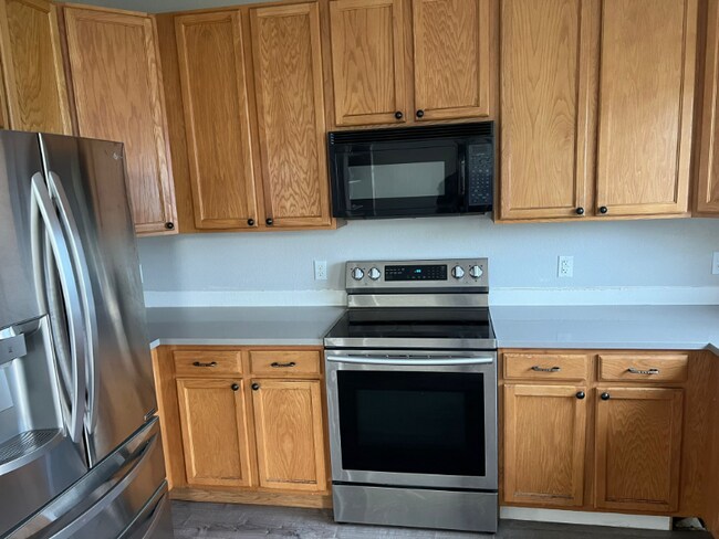 Building Photo - 4555 Settlement Way