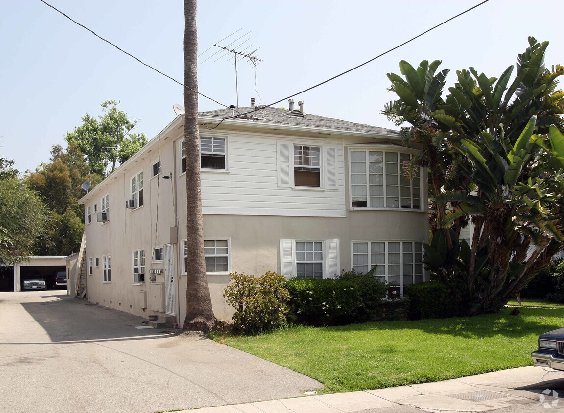 Building Photo - 11147-11151 Acama St