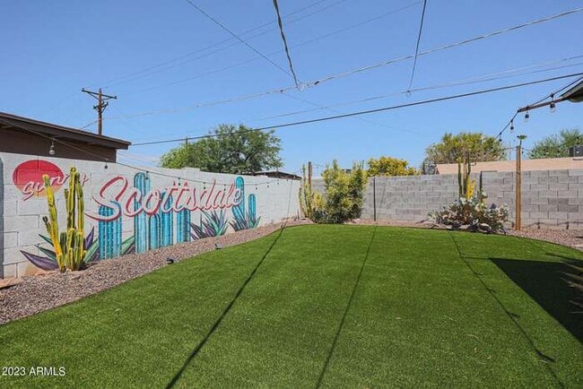 Building Photo - BEAUTIFUL Scottsdale Home