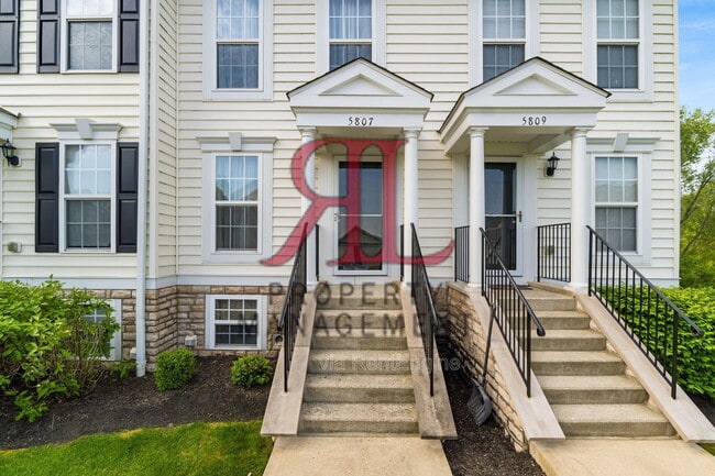 Foto del edificio - 5807 Bridgehampton Dr