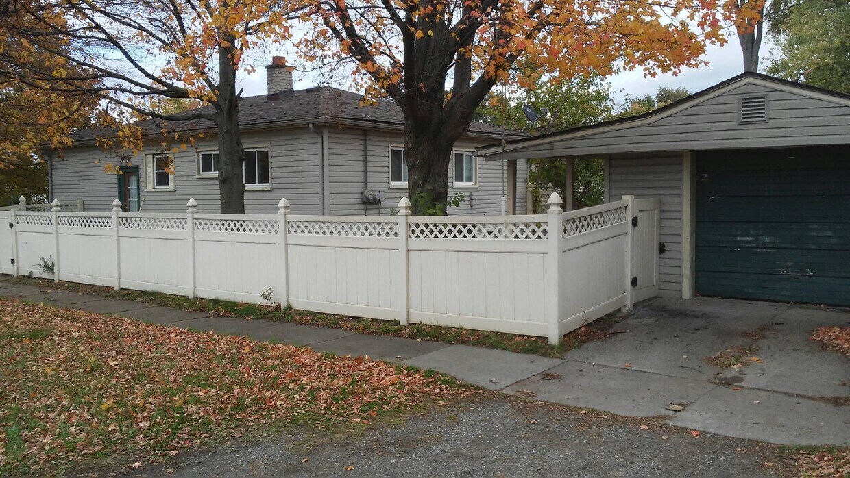 Foto del edificio - 24367Ames Hwy