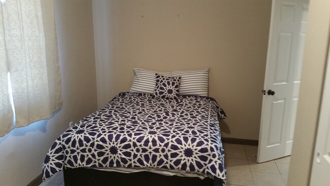 Bedroom 2 - 12877 Glenoaks Blvd