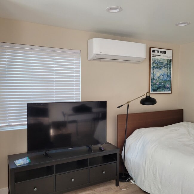 Big Screen TV - 9213 White Oak Ave