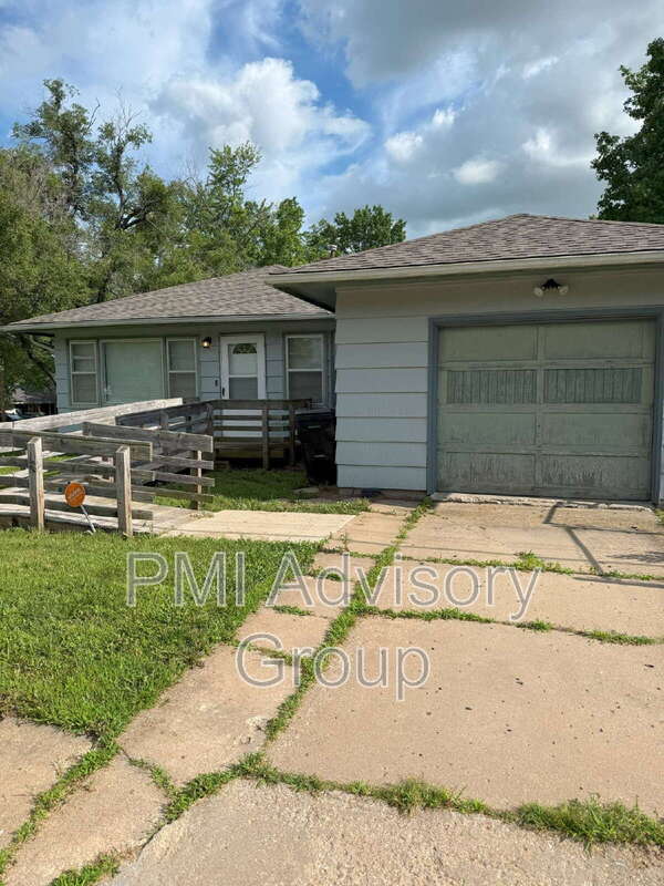 Foto principal - 3001 SE Minnesota Ave