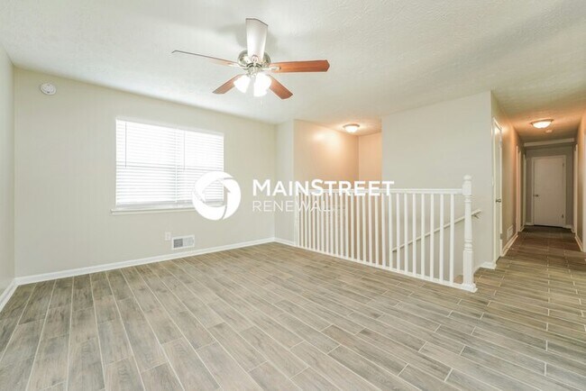Building Photo - 4 Bedroom Pet-Friendly Home in COVINGTON, GA with Main Street Renewal