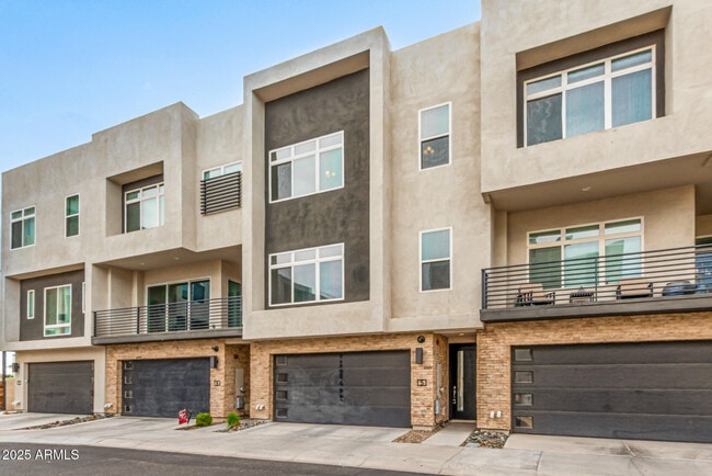 Foto del edificio - 6850 E McDowell Rd