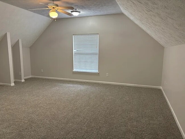 Building Photo - 3171 Langley Dr