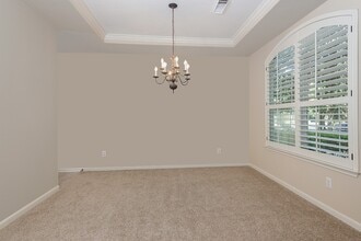 Building Photo - 54 S Longsford Cir