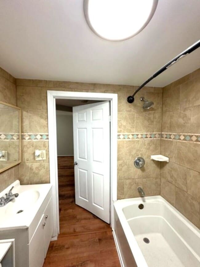 Building Photo - 37-41 Mason Avenue