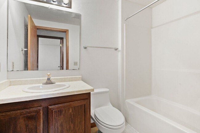Interior Photo - Ridgeview Heights