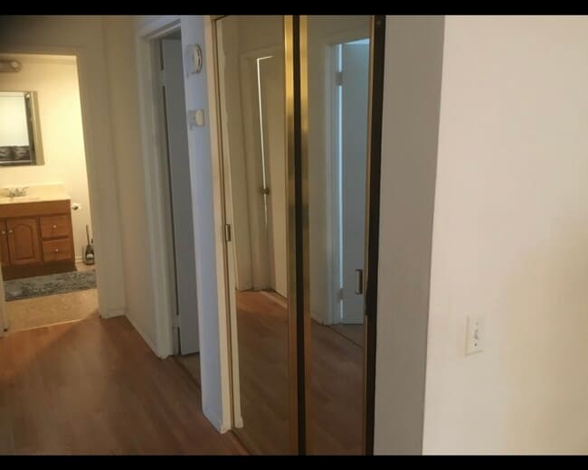 Building Photo - 8735 Navajo Rd