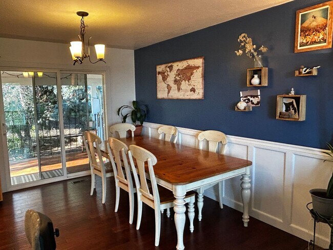 Building Photo - Beautiful Home For Rent In North Ogden!