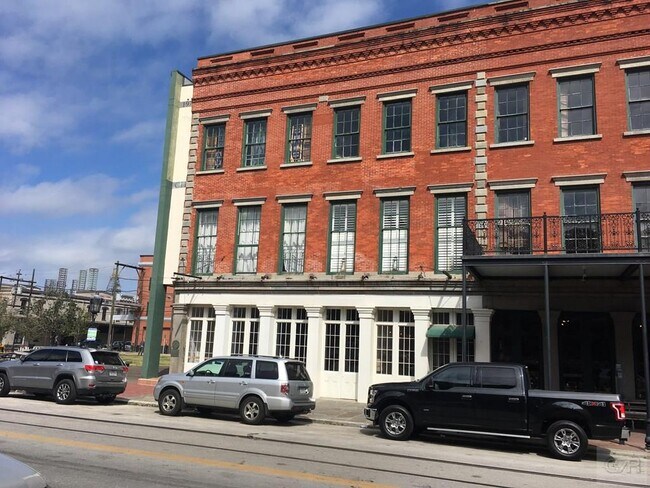 Foto del edificio - 2016 Strand St