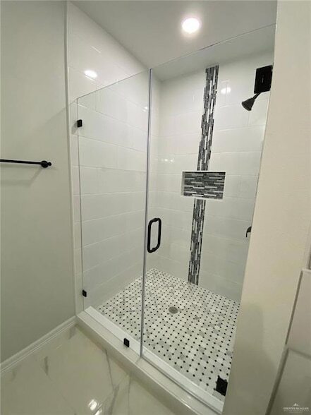 Foto del edificio - 5518 N Crown Point