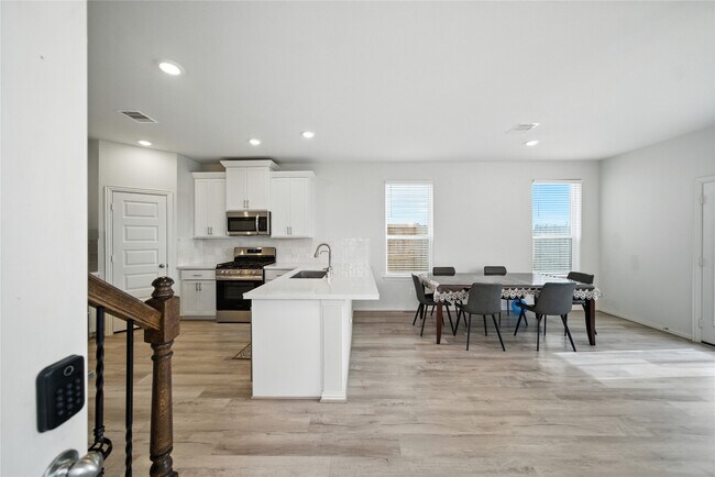 Foto del edificio - 1538 Revolution Way