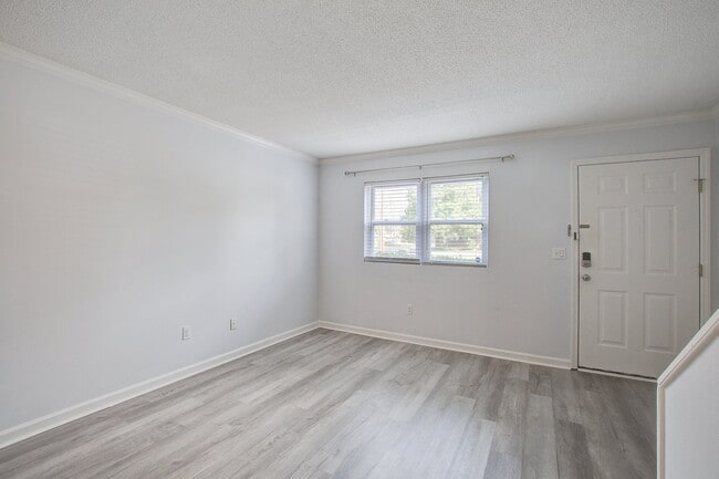 Foto del edificio - 1836 Mepkin Rd